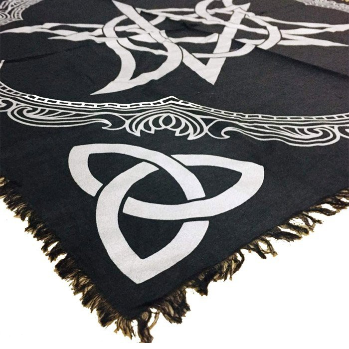 Triquetra Trzy Księżyce Srebrny Obrus z Frędzlami